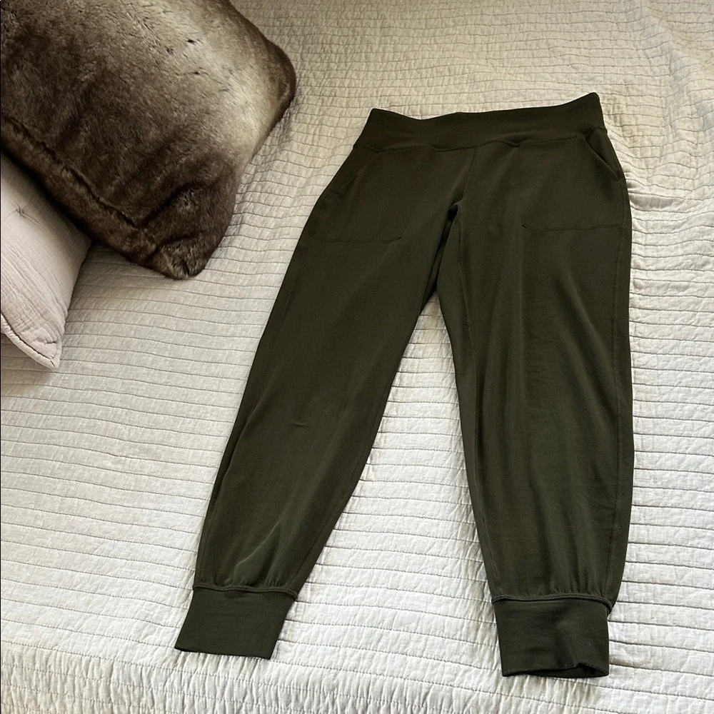 Lululemon Aline army green high rise legging joggers full length 8​ - Picture 2 of 16